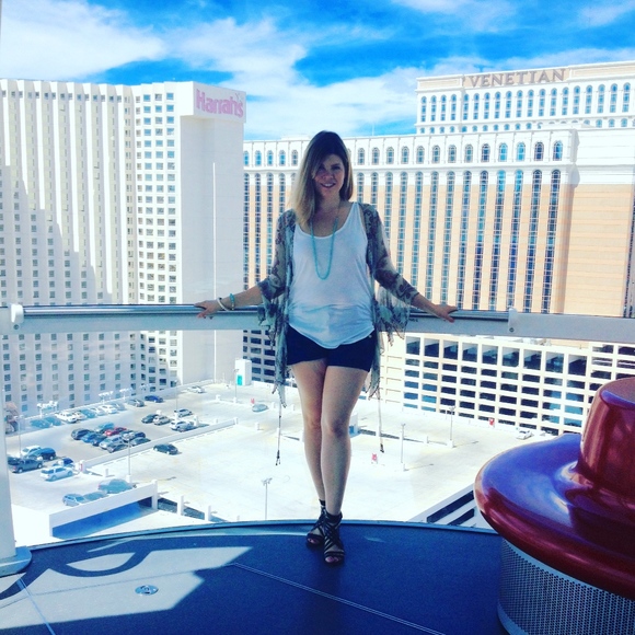 Meet your Posher, Karen - Picture 5 of 6